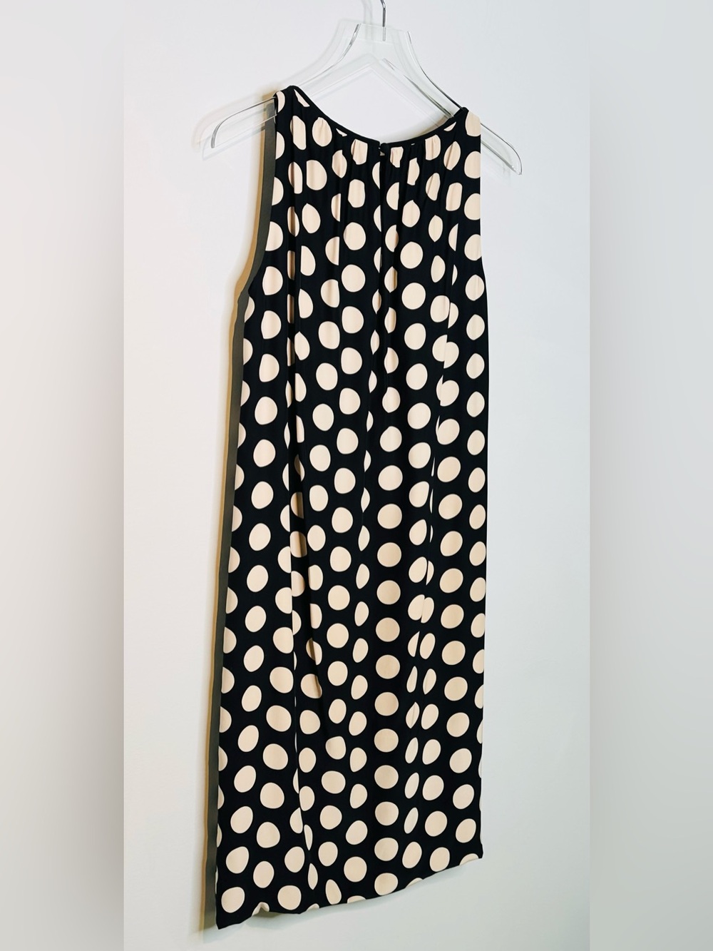 Akris Punto Black Cream Polka Dot Silk Sleeveless Shift Dress - Picture 5 of 11
